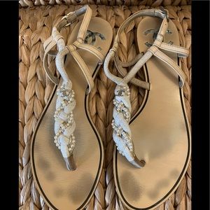 Chanel T strap rope pearl size 39 / 9 😎